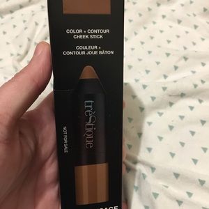 Trestique color contour cheek stick